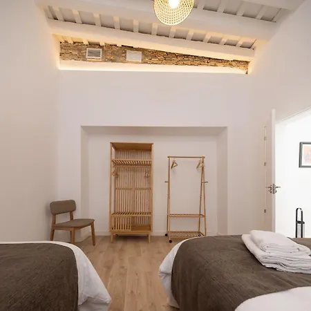 La Casa De Lima Little * カディス