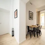 La Casa De Lima Little * كاديز